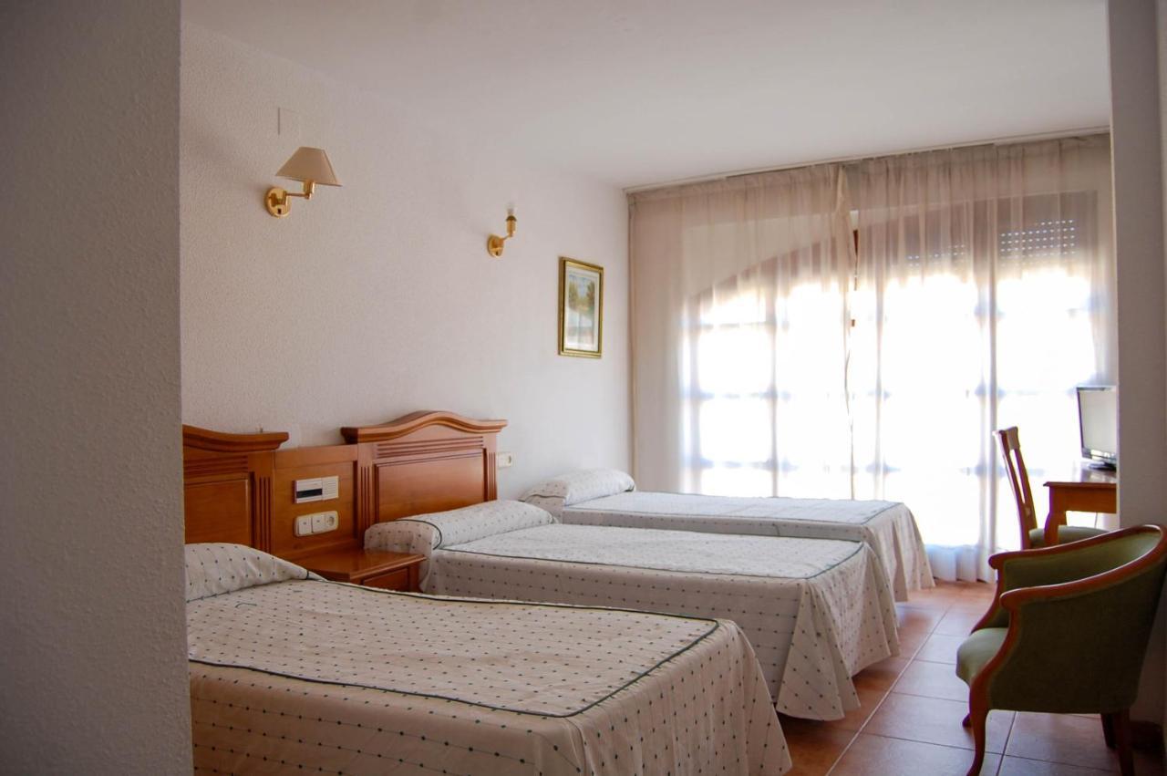 Hotel El Gamo Tragacete Bagian luar foto