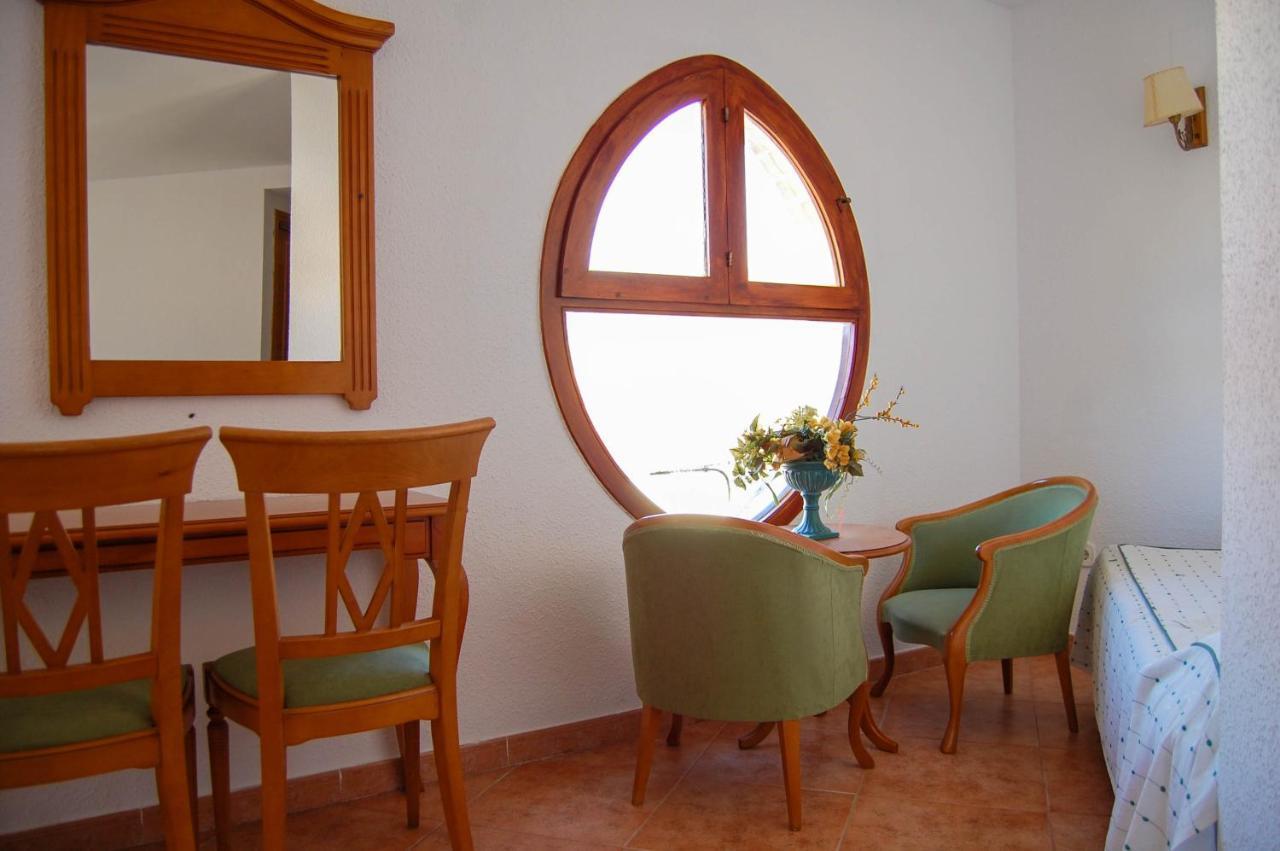 Hotel El Gamo Tragacete Bagian luar foto