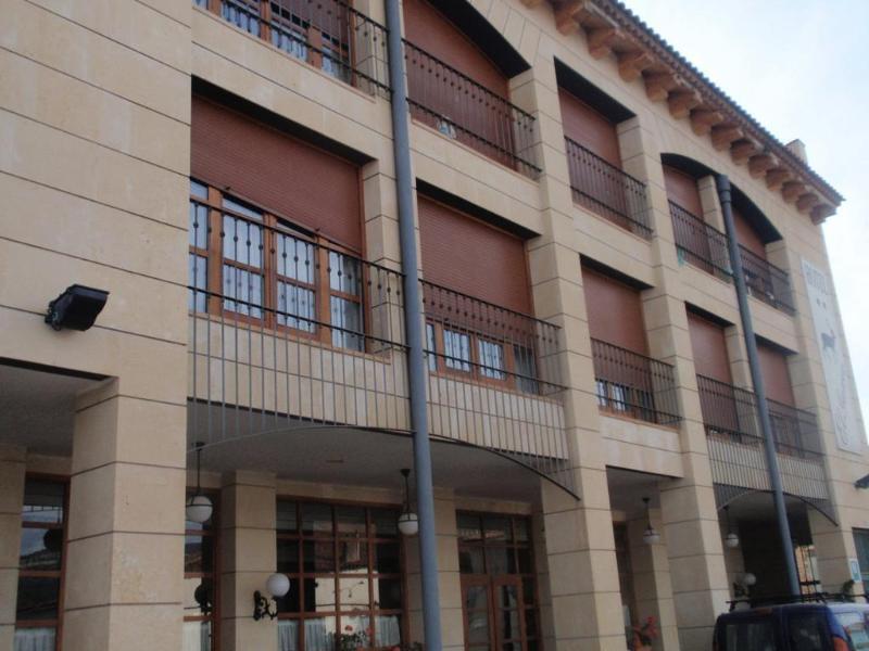 Hotel El Gamo Tragacete Bagian luar foto