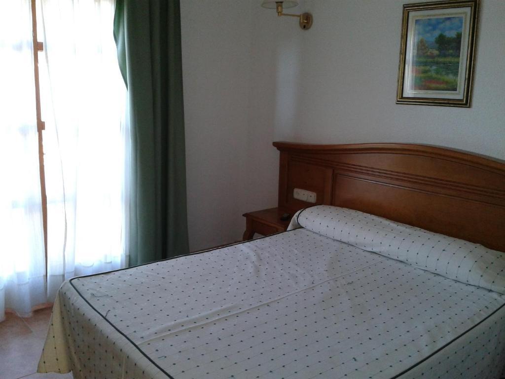Hotel El Gamo Tragacete Bagian luar foto