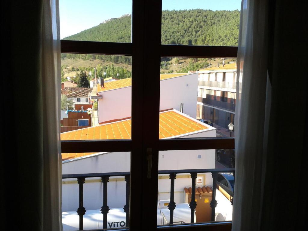 Hotel El Gamo Tragacete Bagian luar foto